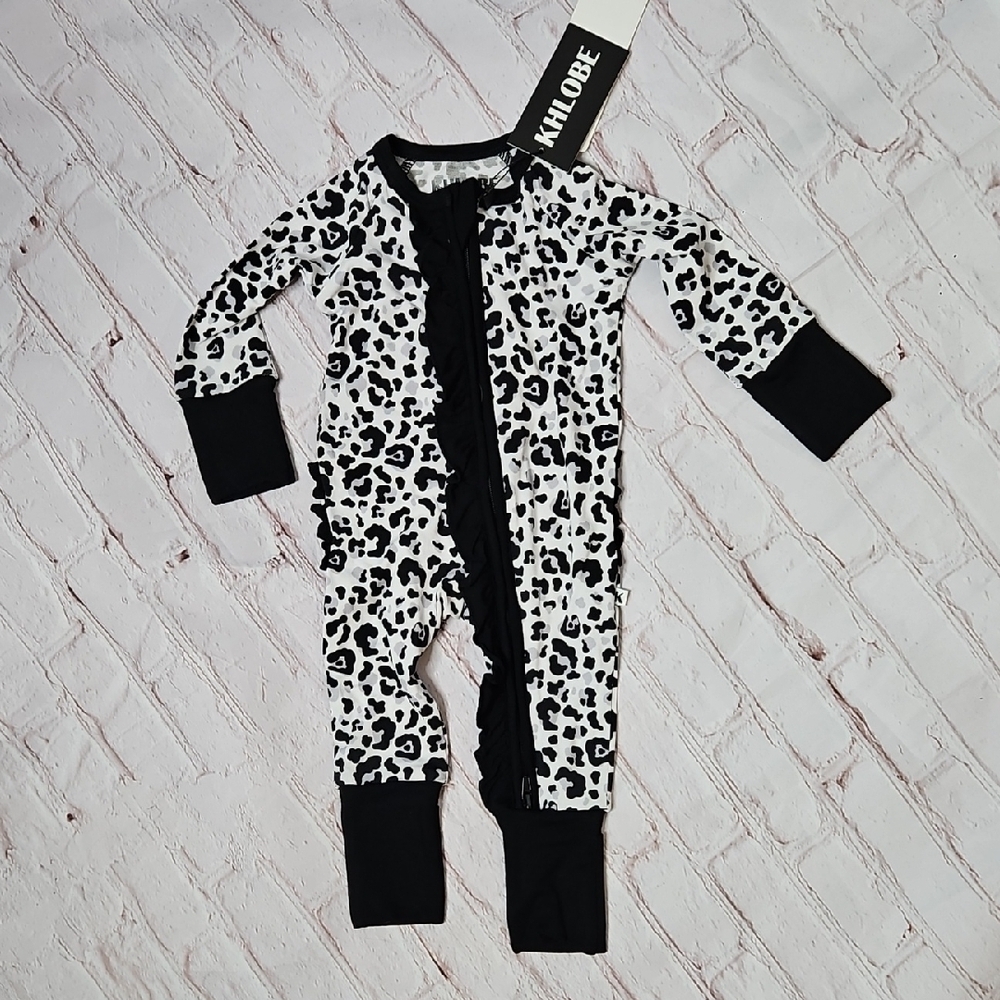 Khlobe One Piece Ruffle Bottom Zippie  Leopard Print Pajama Newborn NWT
